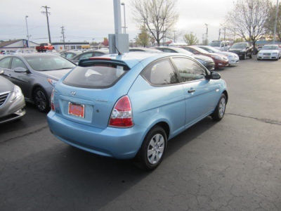 2009 Hyundai Accent  GS