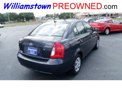 2010 Hyundai Accent GLS