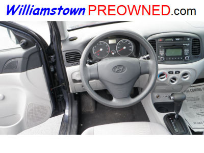 2010 Hyundai Accent GLS