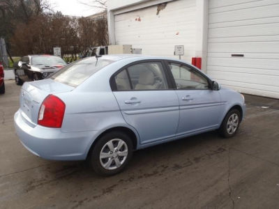 2011 Hyundai Accent GLS