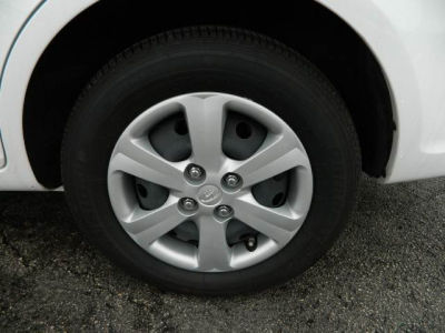 2011 Hyundai Accent GLS