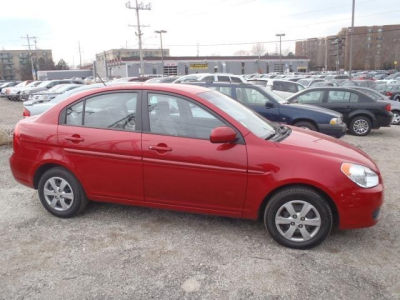 2011 Hyundai Accent  GLS