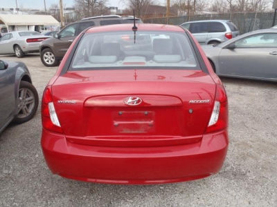 2011 Hyundai Accent  GLS