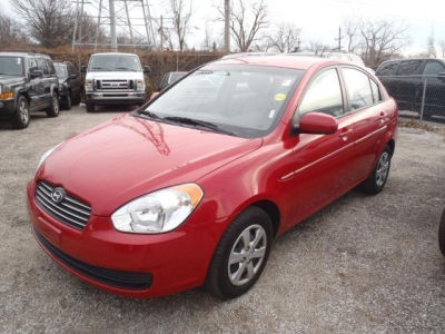 2011 Hyundai Accent  GLS