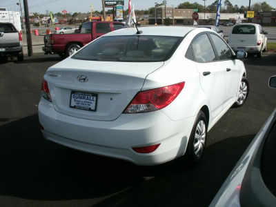 2012 Hyundai Accent  GLS
