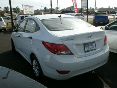 2012 Hyundai Accent  GLS