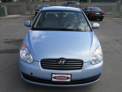2011 Hyundai Accent GLS