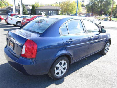2011 Hyundai Accent  GLS