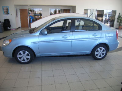 2011 Hyundai Accent GLS