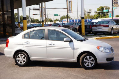 2010 Hyundai Accent  GLS