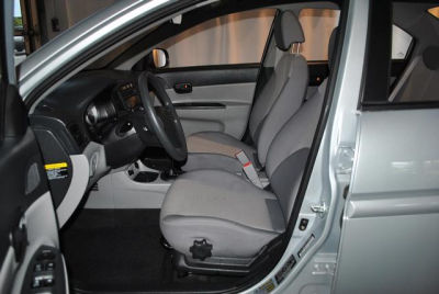 2010 Hyundai Accent GLS