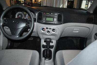 2010 Hyundai Accent GLS