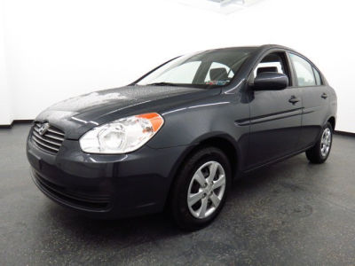 2011 Hyundai Accent  GLS