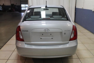 2011 Hyundai Accent  GLS
