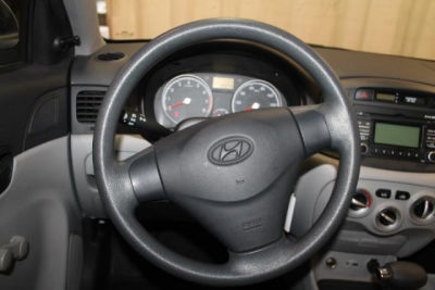2011 Hyundai Accent  GLS