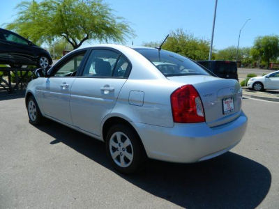 2011 Hyundai Accent GLS