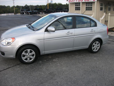 2010 Hyundai Accent  GLS