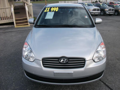2010 Hyundai Accent  GLS