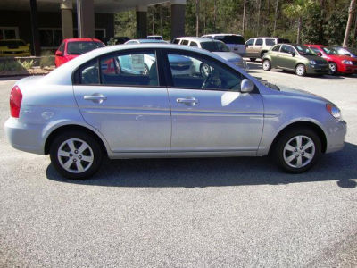 2011 Hyundai Accent GLS