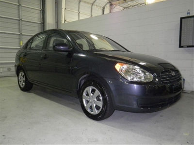 2011 Hyundai Accent  GLS