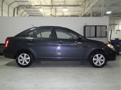 2011 Hyundai Accent GLS