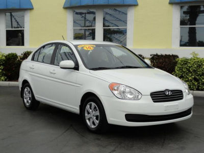 2010 Hyundai Accent  GLS