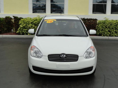 2010 Hyundai Accent GLS