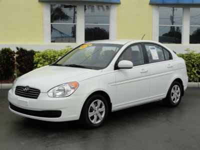 2010 Hyundai Accent GLS