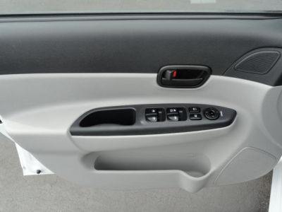2010 Hyundai Accent GLS