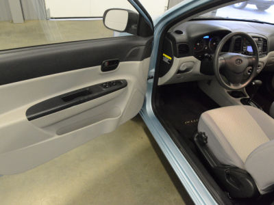 2010 Hyundai Accent  GS