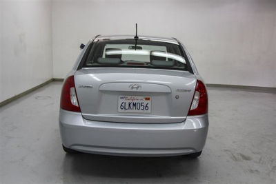 2011 Hyundai Accent GLS