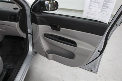 2011 Hyundai Accent GLS