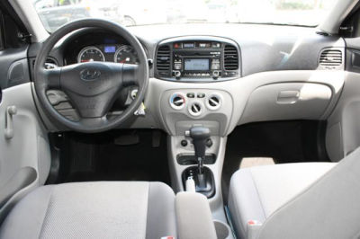 2011 Hyundai Accent GLS