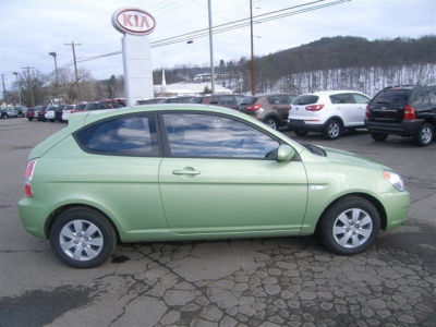 2010 Hyundai Accent  GS