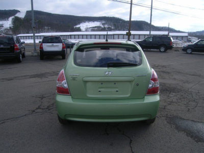 2010 Hyundai Accent  GS