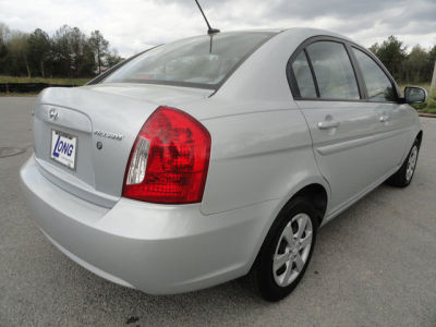 2010 Hyundai Accent GLS