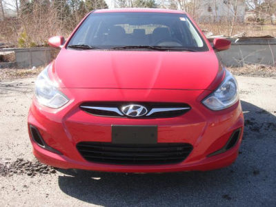 2012 Hyundai Accent  GS