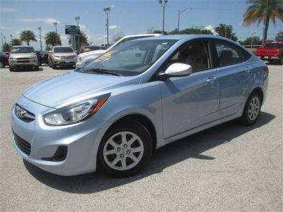 2012 Hyundai Accent GLS