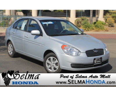 2011 Hyundai Accent  GLS