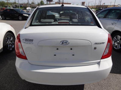 2009 Hyundai Accent GLS