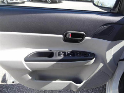2009 Hyundai Accent GLS