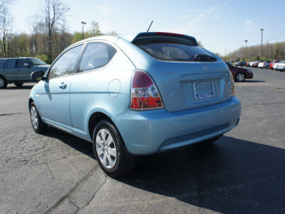 2010 Hyundai Accent