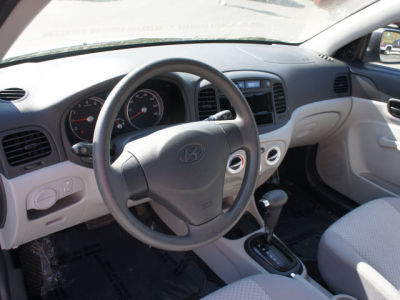 2010 Hyundai Accent