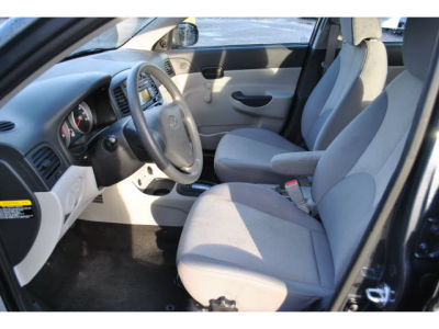 2011 Hyundai Accent GLS