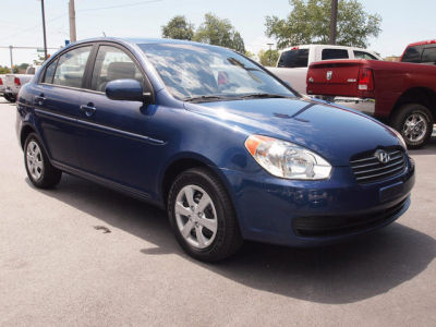 2011 Hyundai Accent GLS