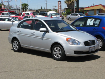 2011 Hyundai Accent  GLS