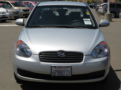 2011 Hyundai Accent  GLS
