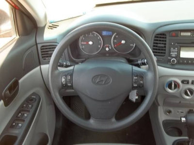 2011 Hyundai Accent GLS