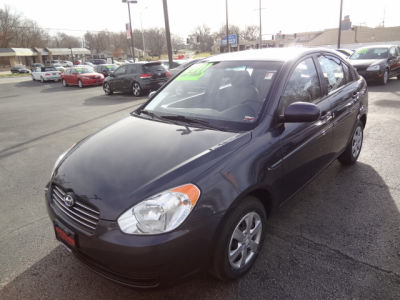 2011 Hyundai Accent  GLS