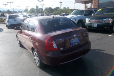 2010 Hyundai Accent  GLS